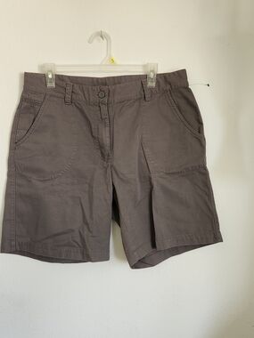 Women’s Casual Bermuda Shorts - Gray